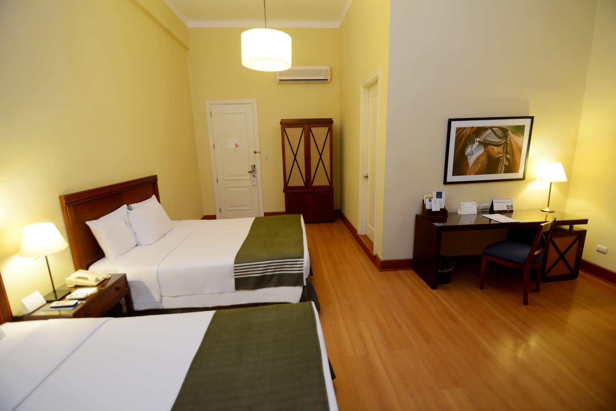 Lp Los Portales Hotel Piura Zewnętrze zdjęcie