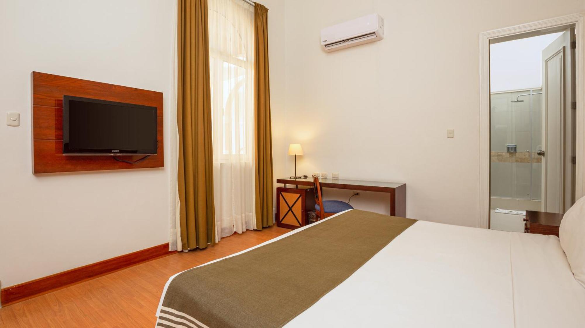 Lp Los Portales Hotel Piura Zewnętrze zdjęcie