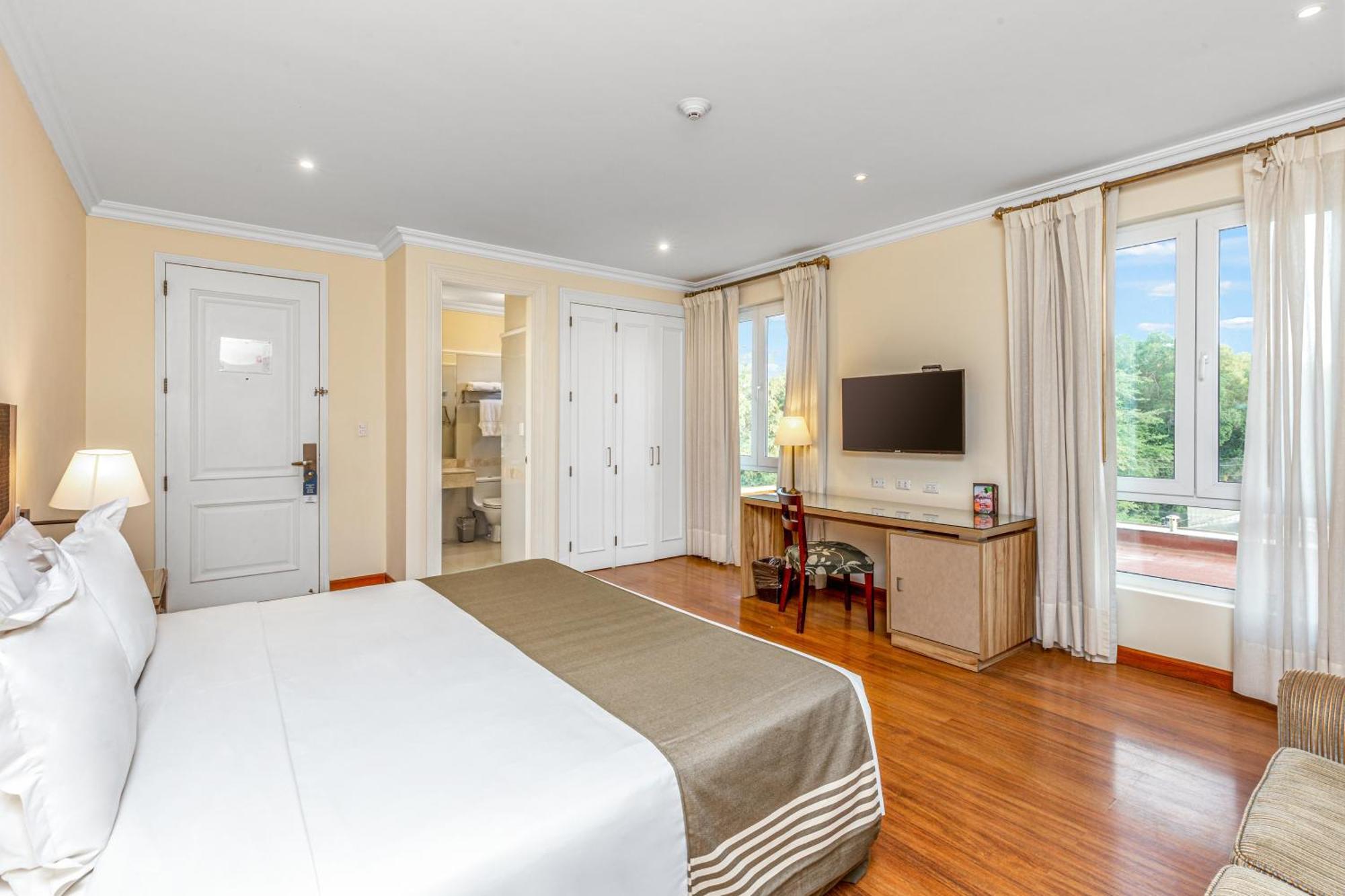 Lp Los Portales Hotel Piura Zewnętrze zdjęcie