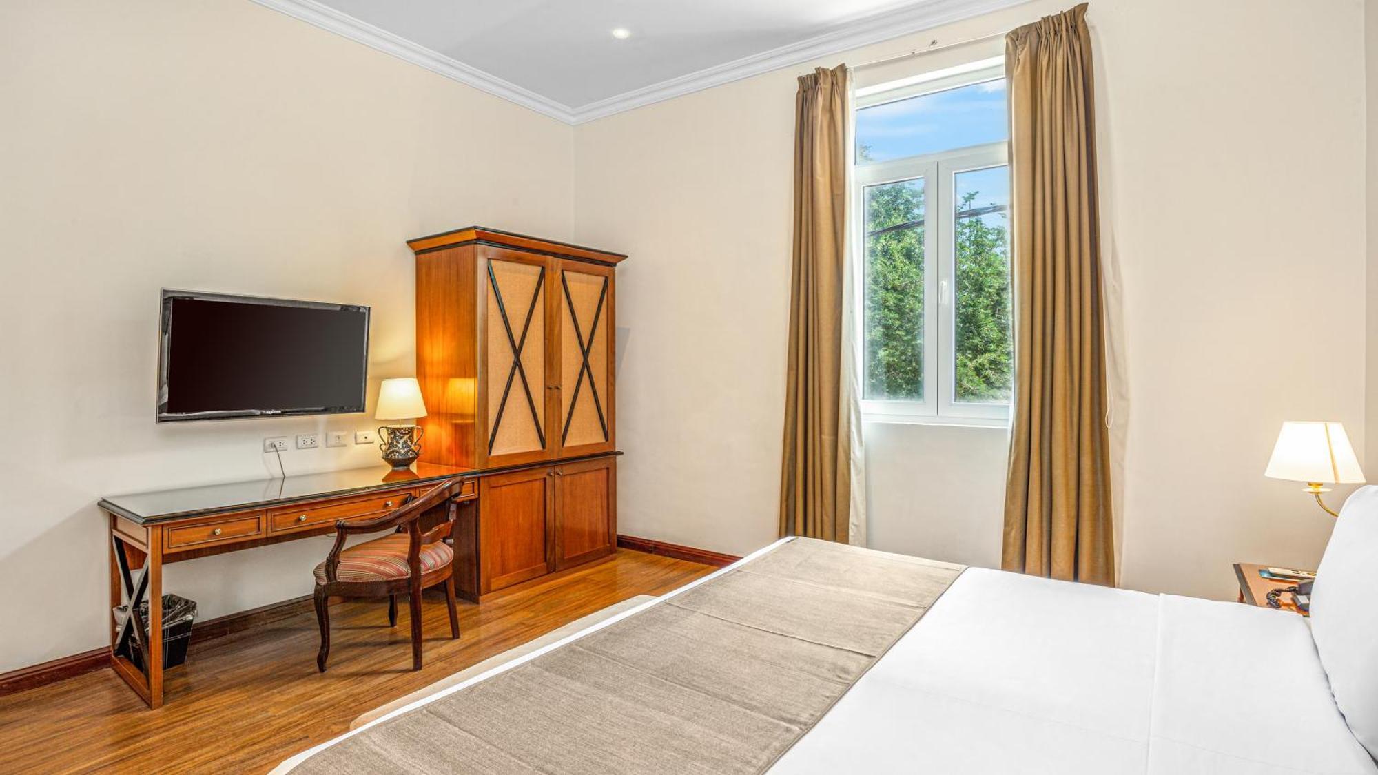 Lp Los Portales Hotel Piura Zewnętrze zdjęcie