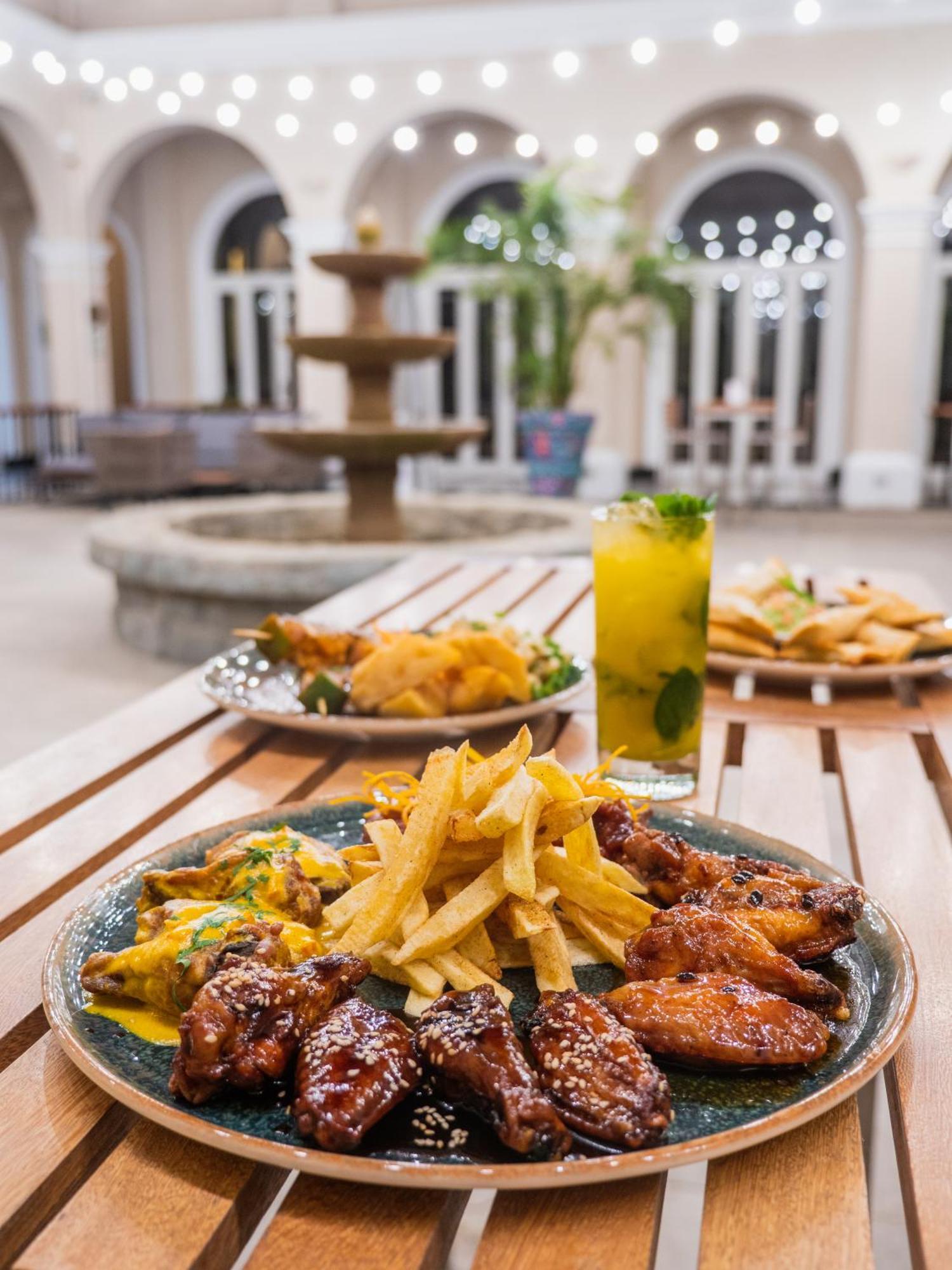 Lp Los Portales Hotel Piura Zewnętrze zdjęcie