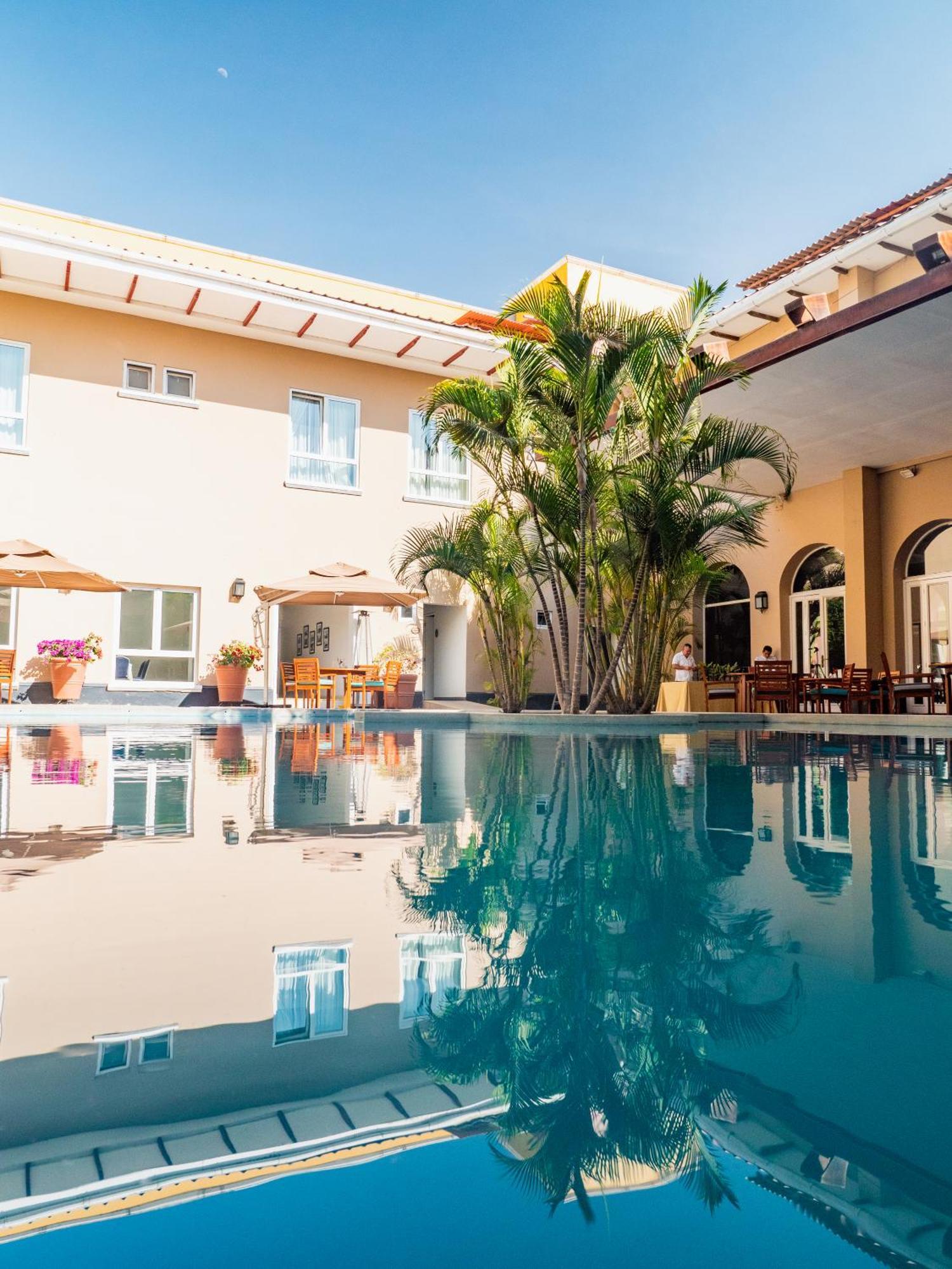 Lp Los Portales Hotel Piura Zewnętrze zdjęcie