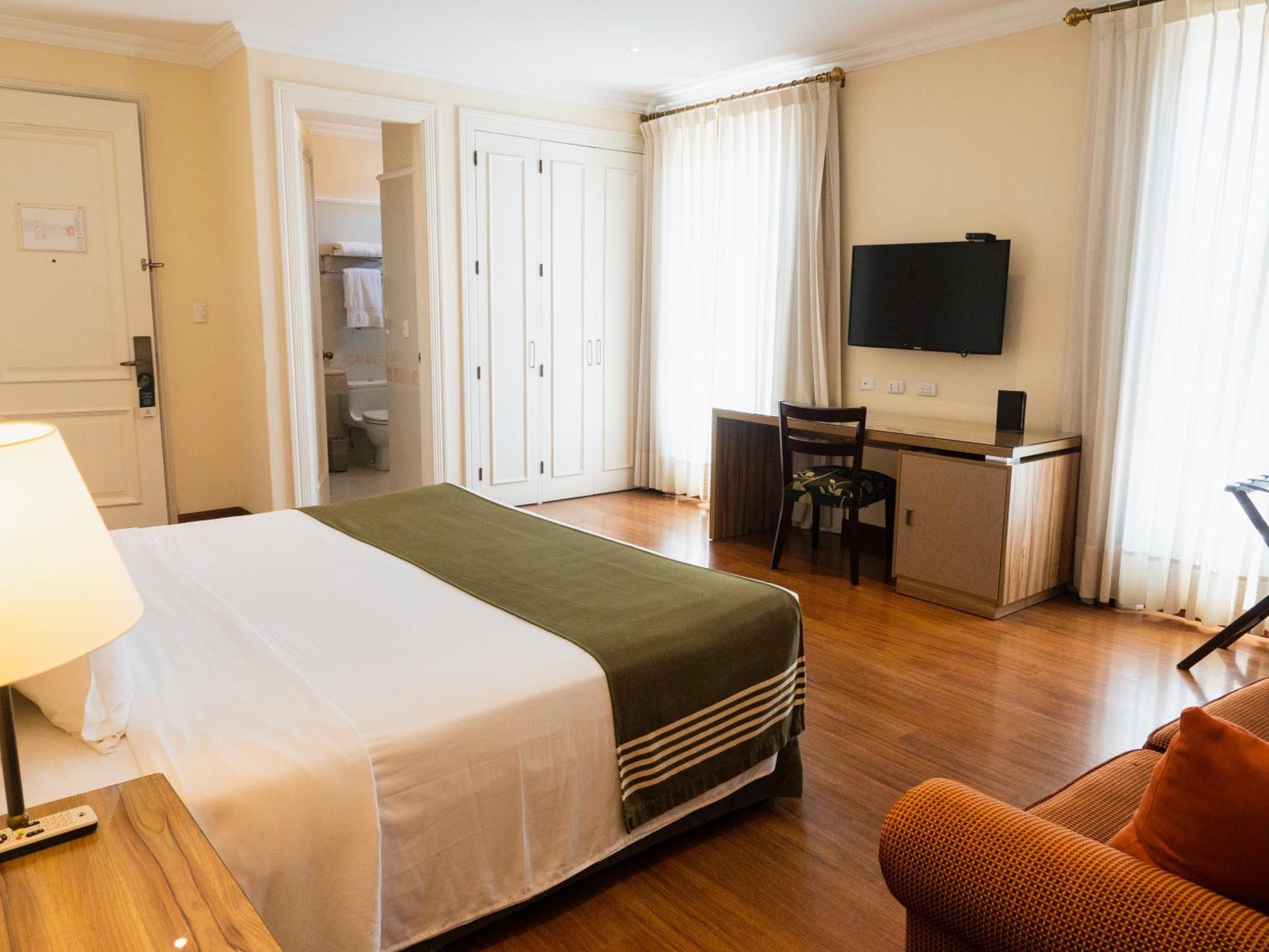 Lp Los Portales Hotel Piura Zewnętrze zdjęcie